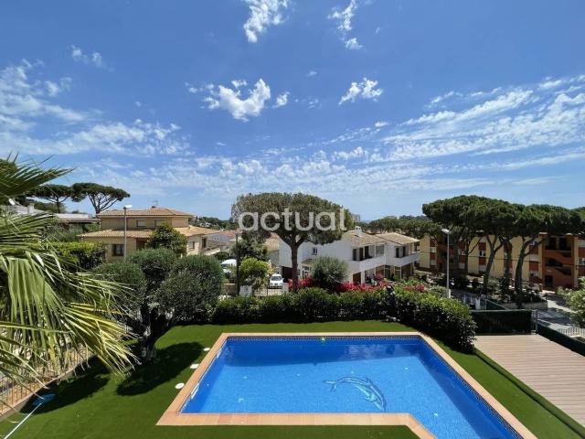Casa chalet en Venta en Fenals
