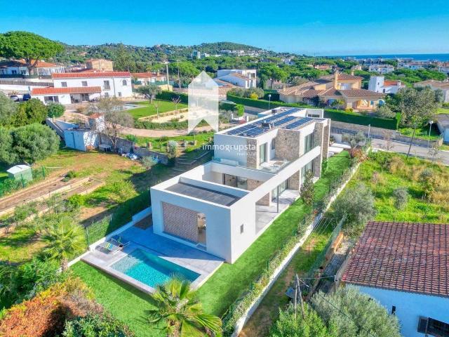 Casa chalet en Venta en Fenals