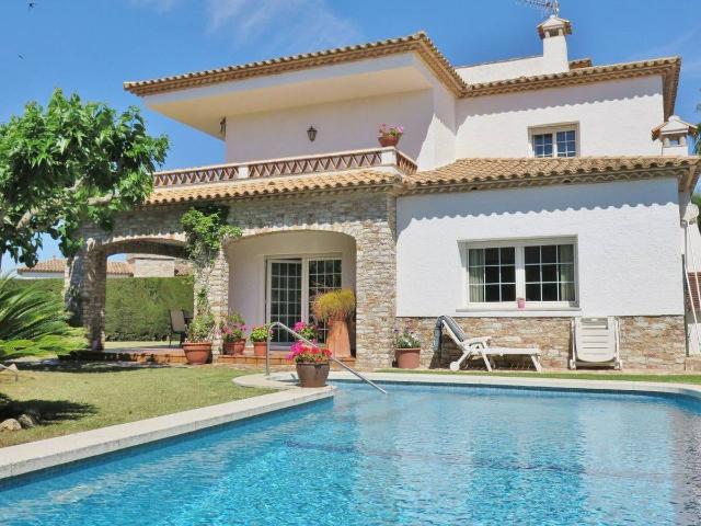 Casa chalet en Venta en Fenals