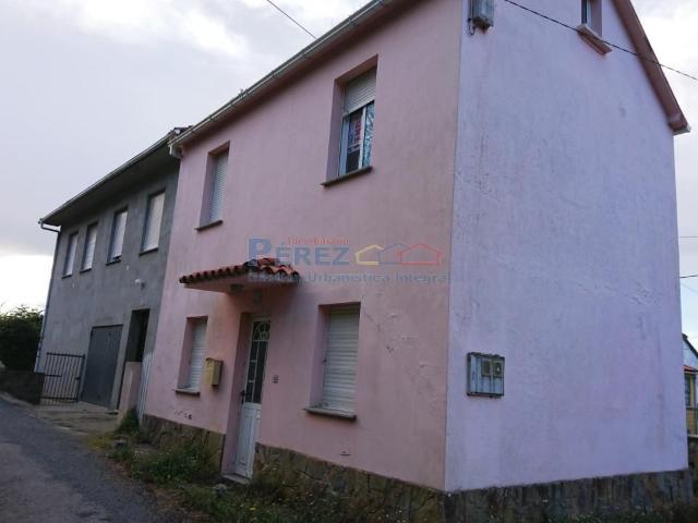 Casa chalet en Venta en Fene