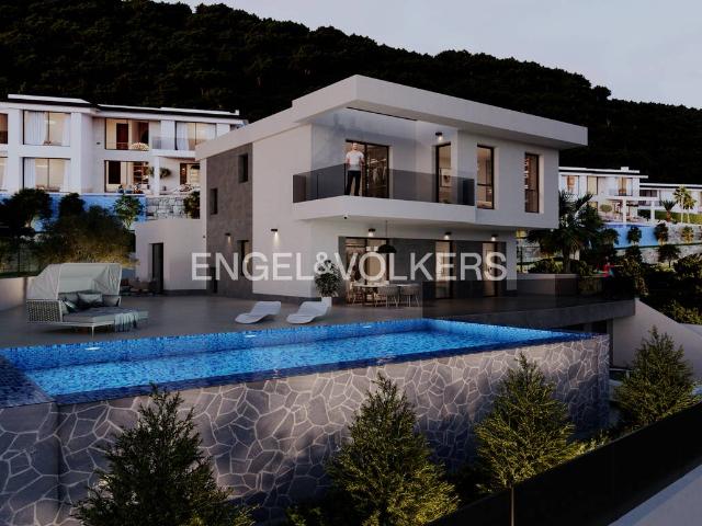 Casa chalet en Venta en Finestrat Pueblo
