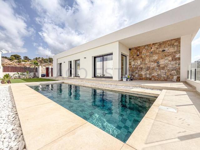 Casa chalet en Venta en Finestrat Pueblo