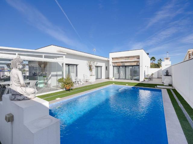 Casa chalet en Venta en Formentera del Segura