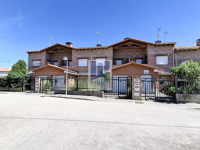 Casa chalet en Venta en Frandovínez