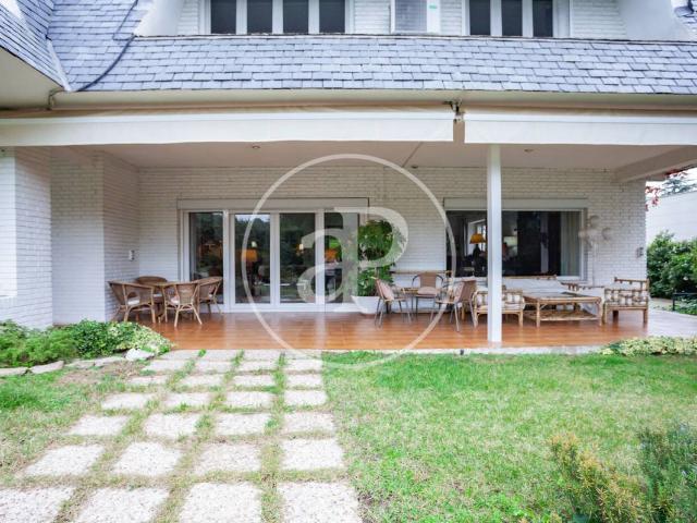 Casa chalet en Venta en Fuentelarreina