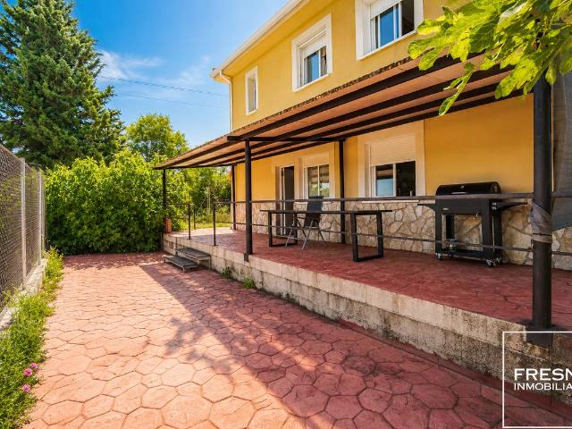 Casa chalet en Venta en Galápagos