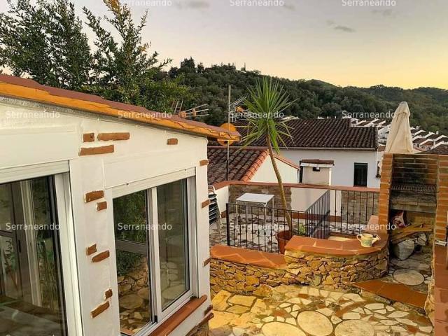 Casa chalet en Venta en Galaroza