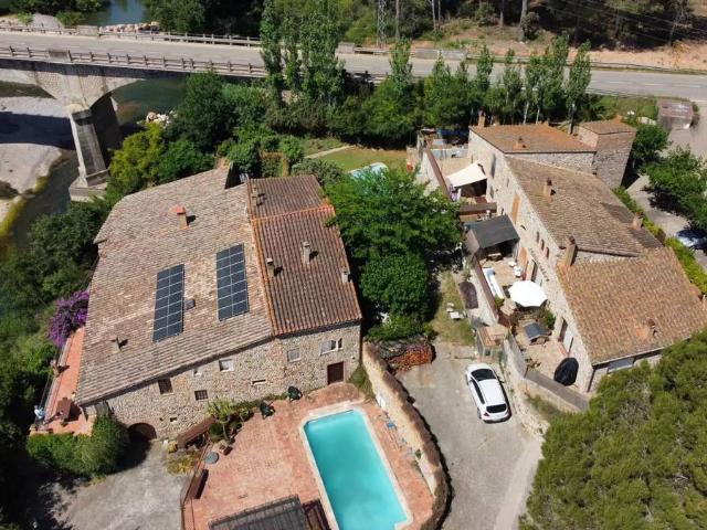 Casa chalet en Venta en Garrigàs