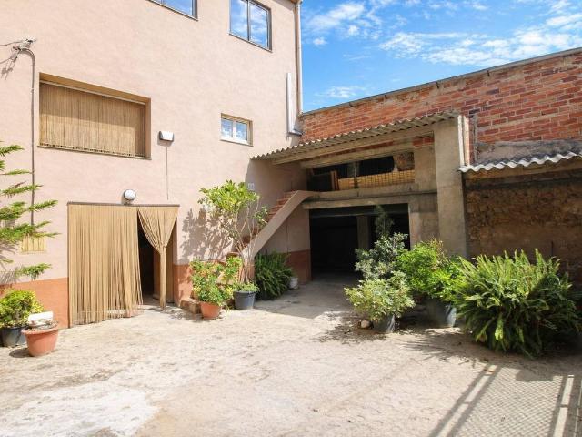 Casa chalet en Venta en Garrigàs
