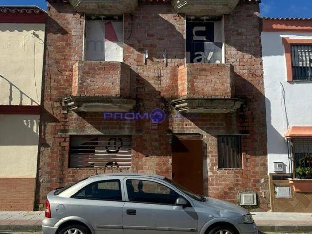 Casa chalet en Venta en Gelves