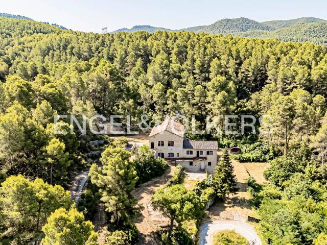 Casa chalet en Venta en Gelida