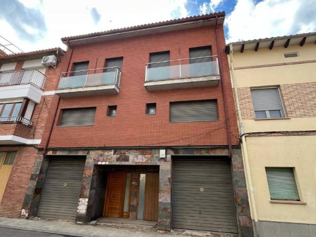 Casa chalet en Venta en Gironella