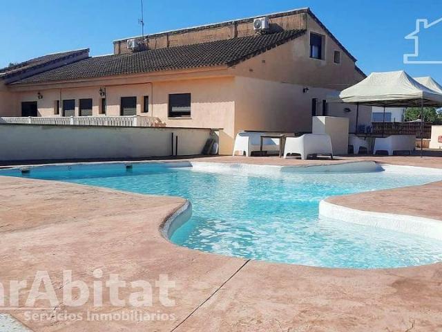 Casa chalet en Venta en Godelleta