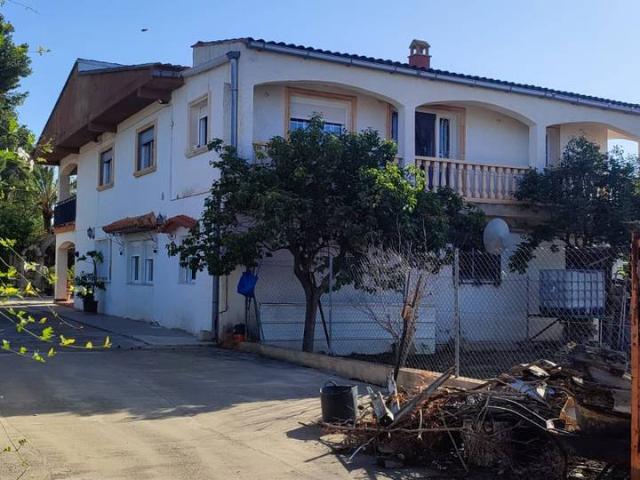 Casa chalet en Venta en Godelleta