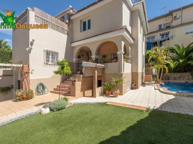 Casa chalet en Venta en Gójar