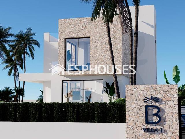 Casa chalet en Venta en Golf Bahía