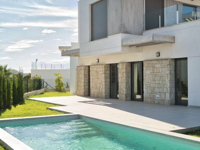 Casa chalet en Venta en Golf Bahía