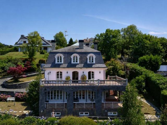 Casa chalet en Venta en Gorliz