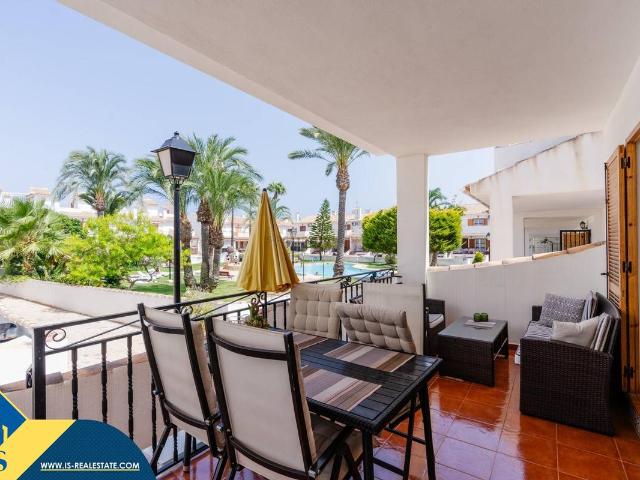 Casa chalet en Venta en Gran Vista Olivo de Oro
