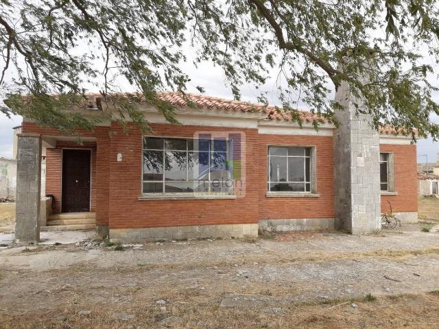 Casa chalet en Venta en Grijalba