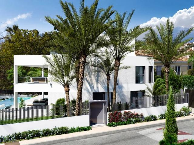 Casa chalet en Venta en Guadalmina Baja