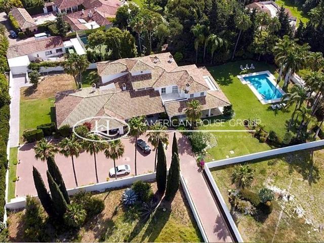 Casa chalet en Venta en Guadalmina Baja