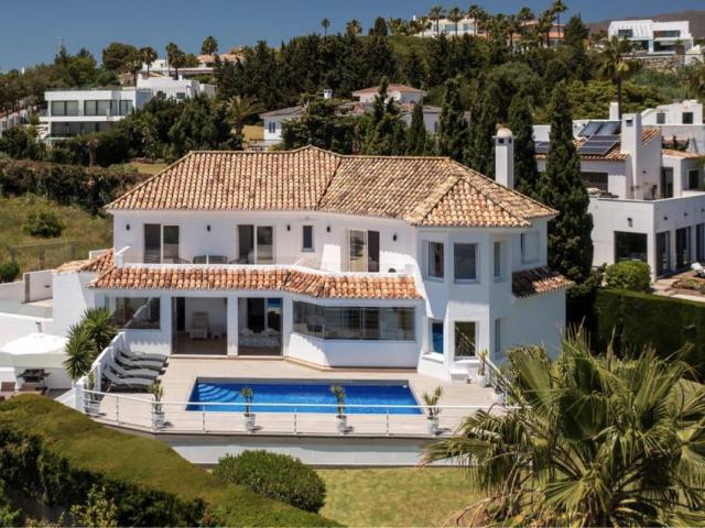 Casa chalet en Venta en Guadalobón