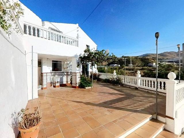Casa chalet en Venta en Gualchos pueblo