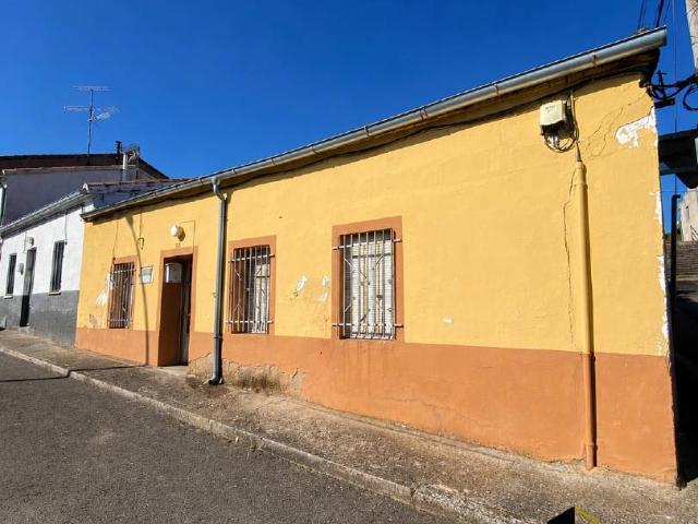 Casa chalet en Venta en Guijuelo