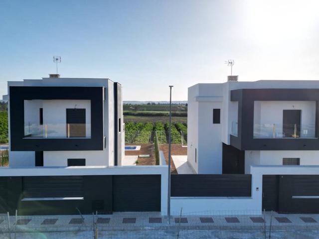 Casa chalet en Venta en Guillena pueblo