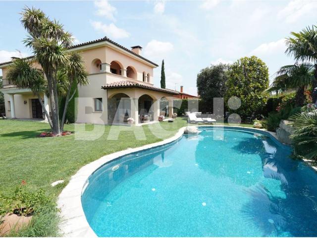 Casa chalet en Venta en Gurb