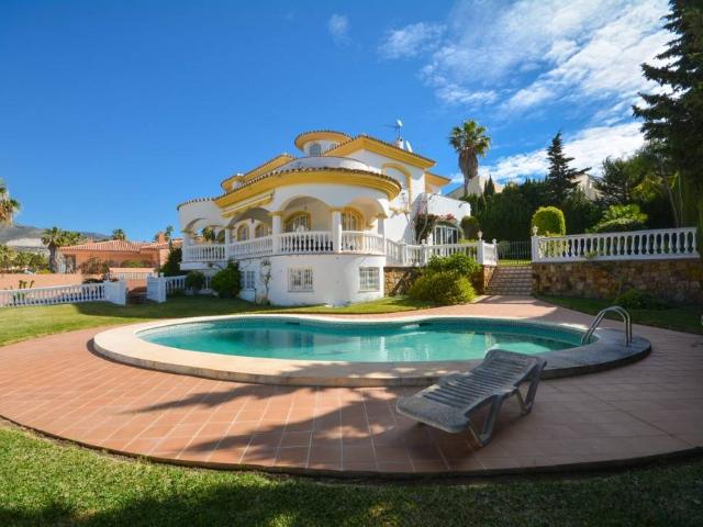 Casa chalet en Venta en Hacienda Torrequebrada