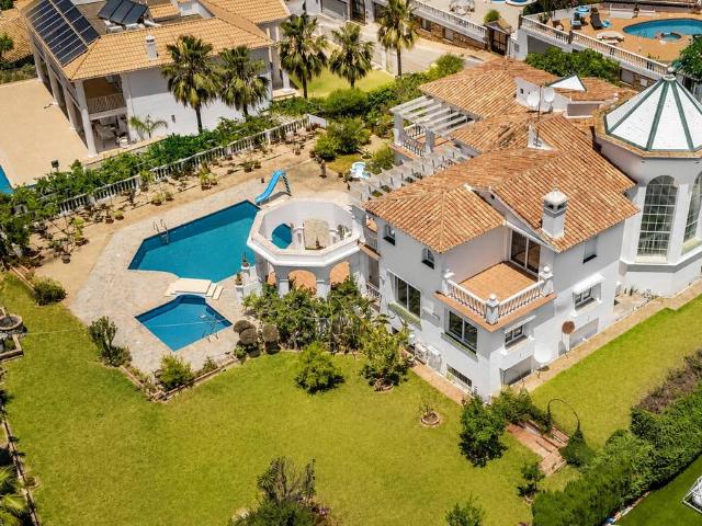 Casa chalet en Venta en Hacienda Torrequebrada
