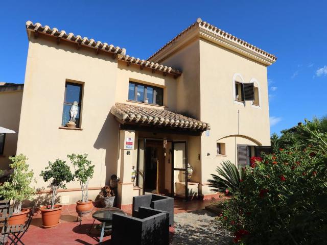 Casa chalet en Venta en Hacienda del Álamo Golf