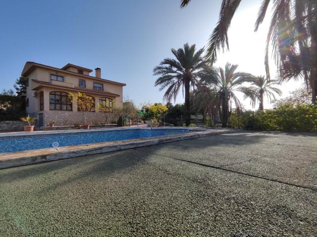Casa chalet en Venta en Haygon Universidad