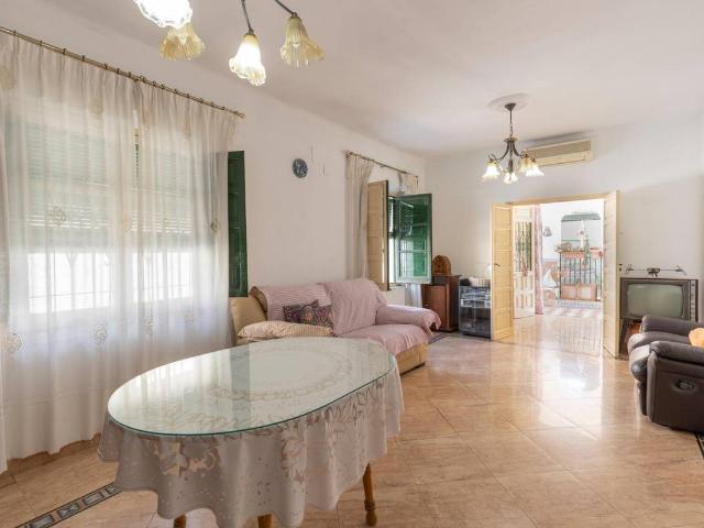 Casa chalet en Venta en Haza Grande