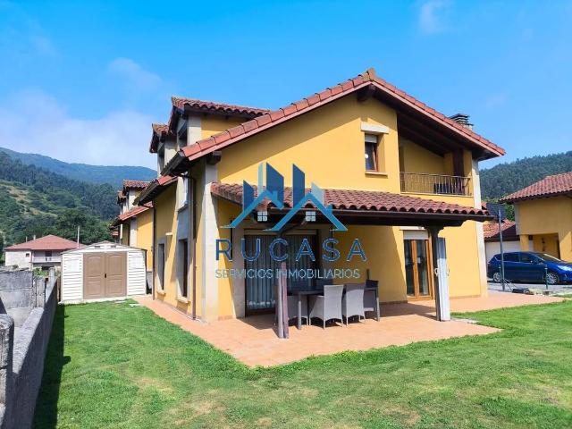 Casa chalet en Venta en Hazas de Cesto