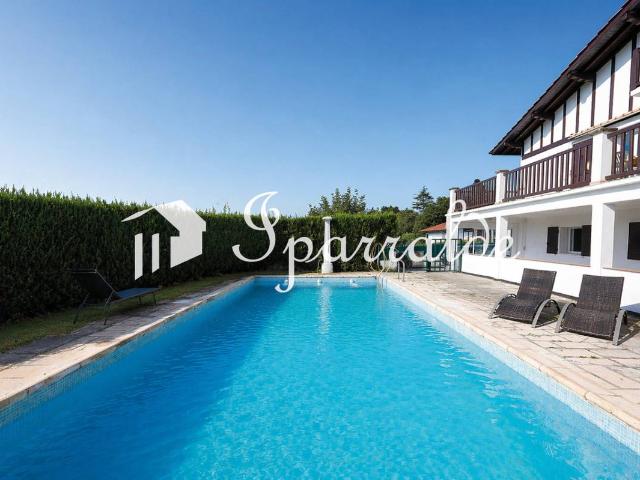 Casa chalet en Venta en Hendaye