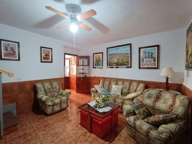 Casa chalet en Venta en Hellín