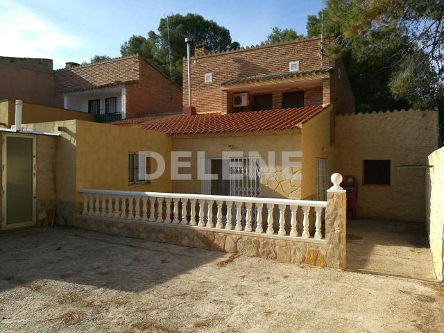 Casa chalet en Venta en Hellín