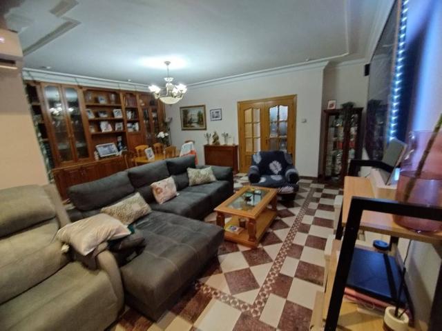 Casa chalet en Venta en Hellín