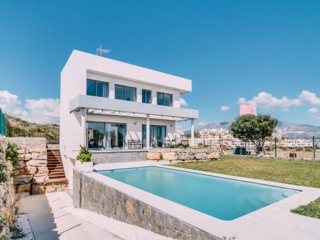 Casa chalet en Venta en Hipódromo Cerrado del Águila