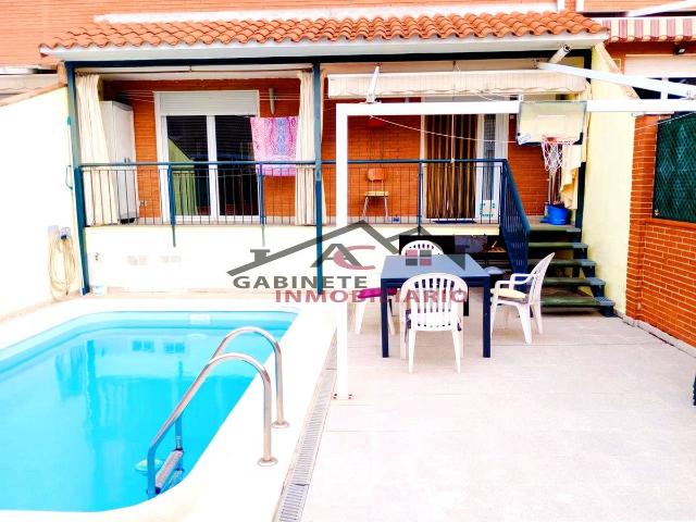 Casa chalet en Venta en Hispanoamérica Comunidades