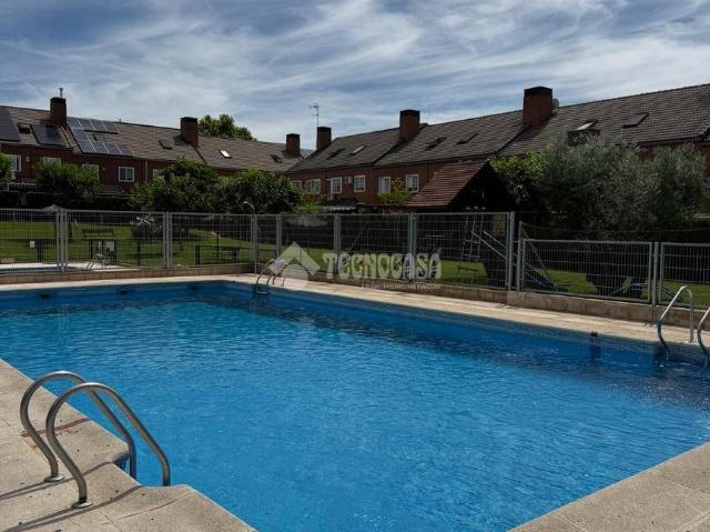 Casa chalet en Venta en Hispanoamérica Comunidades