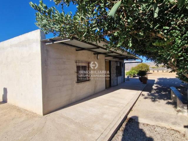 Casa chalet en Venta en Hondón de las Nieves / El Fondó de les Neus