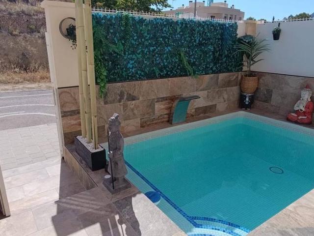 Casa chalet en Venta en Hondón de las Nieves / El Fondó de les Neus