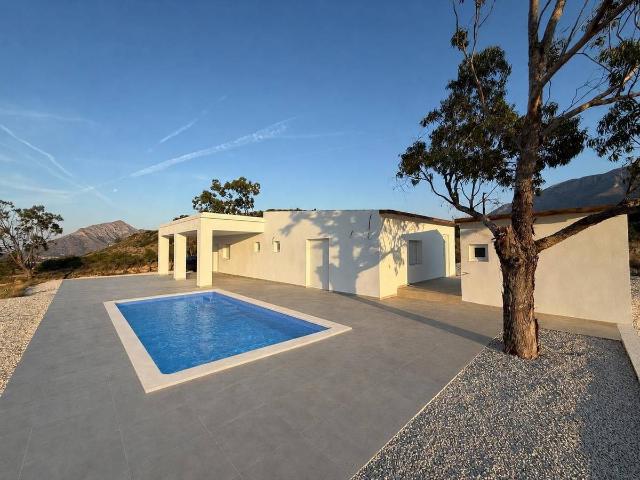 Casa chalet en Venta en Hondón de las Nieves / El Fondó de les Neus