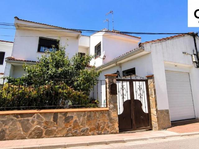 Casa adosada en Venta en Horcajo de Santiago