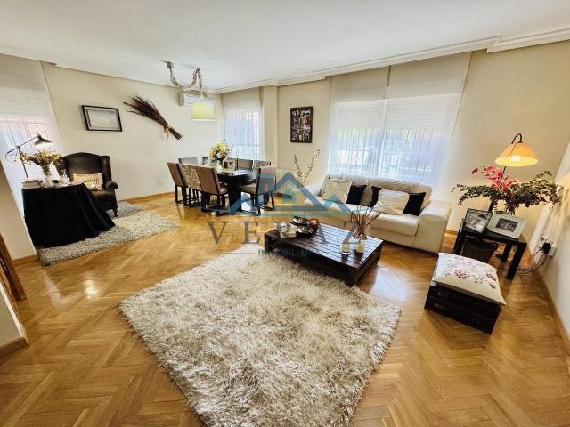 Casa chalet en Venta en Hospital Nuevo Centro de Talavera de la Reina