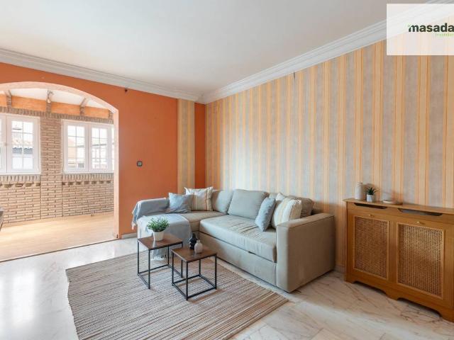 Casa chalet en Venta en Huétor Vega